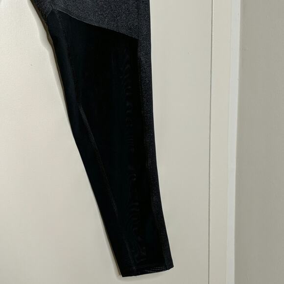 Marika Olivia High Rise Legging - Size M - NWT - Picture 3 of 8